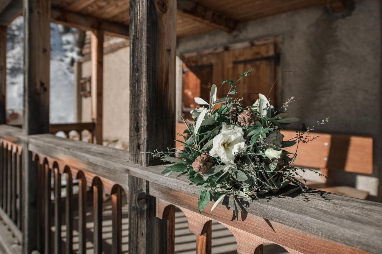 Hotel Walserhuus Sertig Sertig Döfli Exterior foto